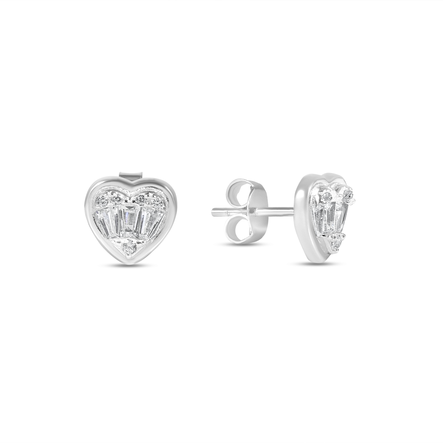 Cercei argint dama scurti in forma de inima pavati cu pietre Zirconia Silver Heart Frame